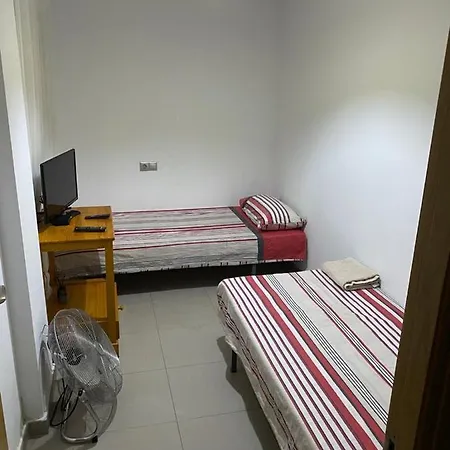 Calido Atico Especial Temporadas U Ocasiones Familiares Apartment Torrevieja
